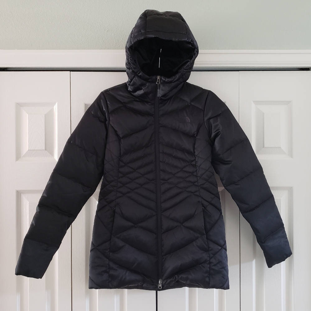 North Face Black Fitted Hooded Down Puffer Jacket